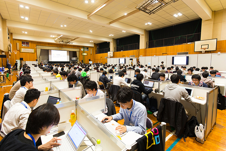 ド素人だからこそ実現できる! エンジニアが本気で楽しめる場作りへの挑戦