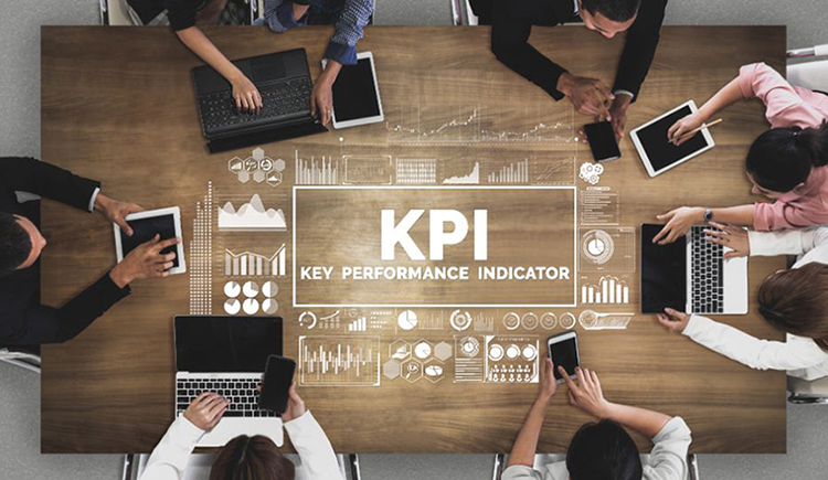 KPIとは？基礎知識や効果を生み出す設定プロセス・実践ノウハウを解説