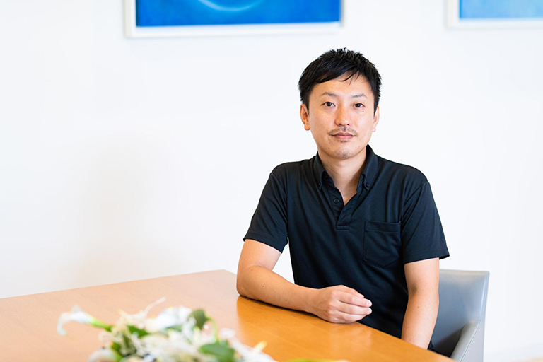 もっと助けを借りていい 世界を飛び回る治療家が語る 日本に足りないもの 株式会社リクルート もっと助けを借りていい 世界を飛び回る治療家が語る 日本に足りないもの 株式会社リクルート